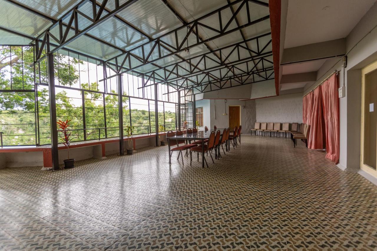 Kstdc Hotel Mayura Nisarga Pearl Valley Anekal ภายนอก รูปภาพ